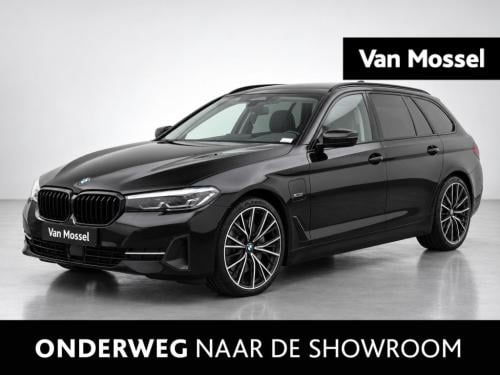BMW 5 Serie touring 530e xdrive business edition plus sensatec | wordt verw