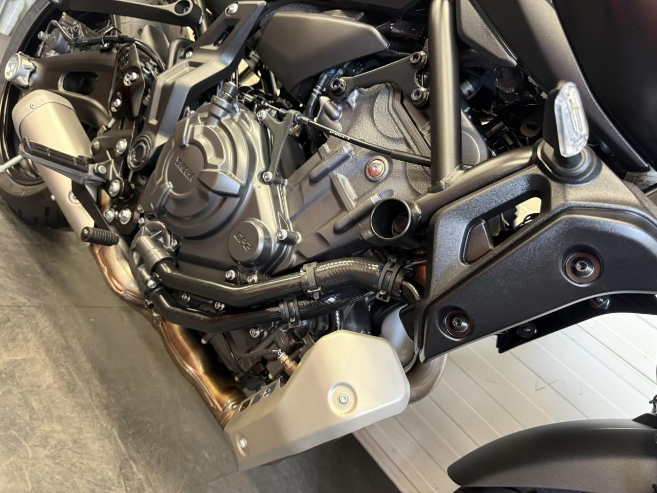 Jonge en gave Yamaha MT-07 bj 2021 slechts 1700km!