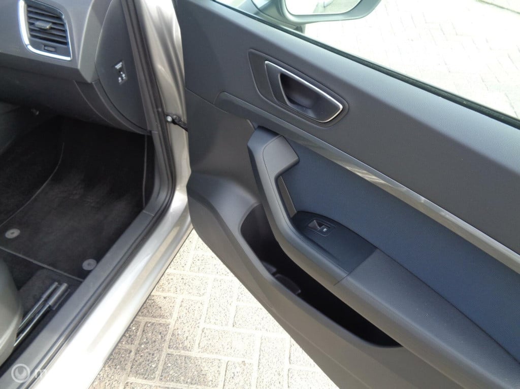 Seat Ateca 1.0 ecotsi style/airco/ecc/lm velgen/1st eig/trekhaak