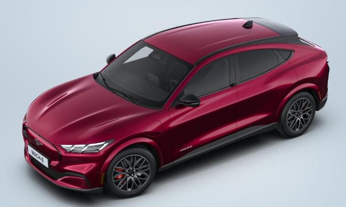 Ford Mustang Mach-e extended premium rwd 88 kwh | €1.000,- ford voordeel! |