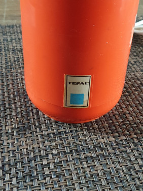 Mooie werkende jaren 70 space age Tefal oranje koffiemolen....
