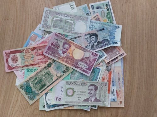 50 Verschillende Biljetten Wereld UNC