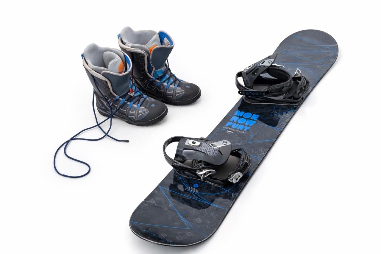 Snowboard + boots