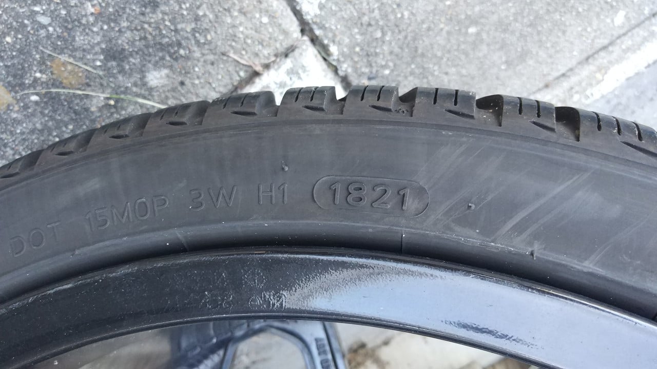 19 Inch Black ABT AUDI Winter Velgenset Hankook Evo-3