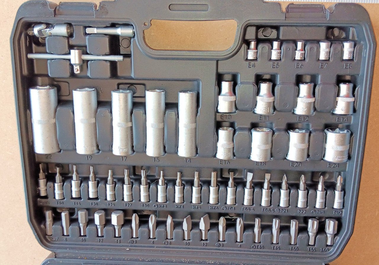 Dopsleutelset 108 delen