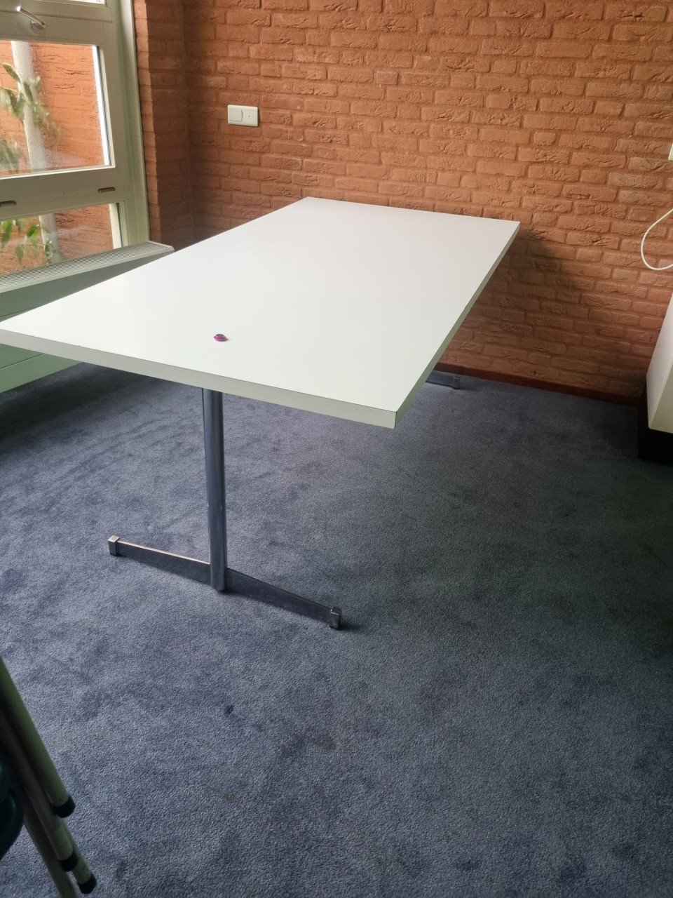 Diverse tafels en stoelen (school)