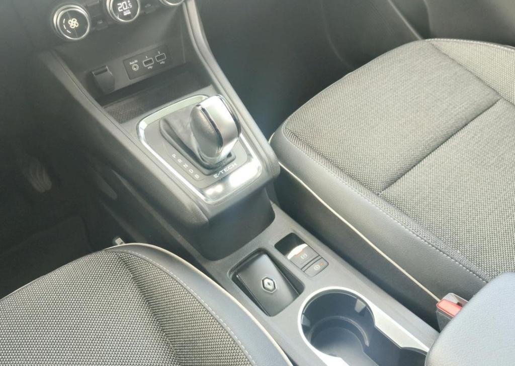 Renault Captur 1.6 e-tech plug-in hybrid 160 intens