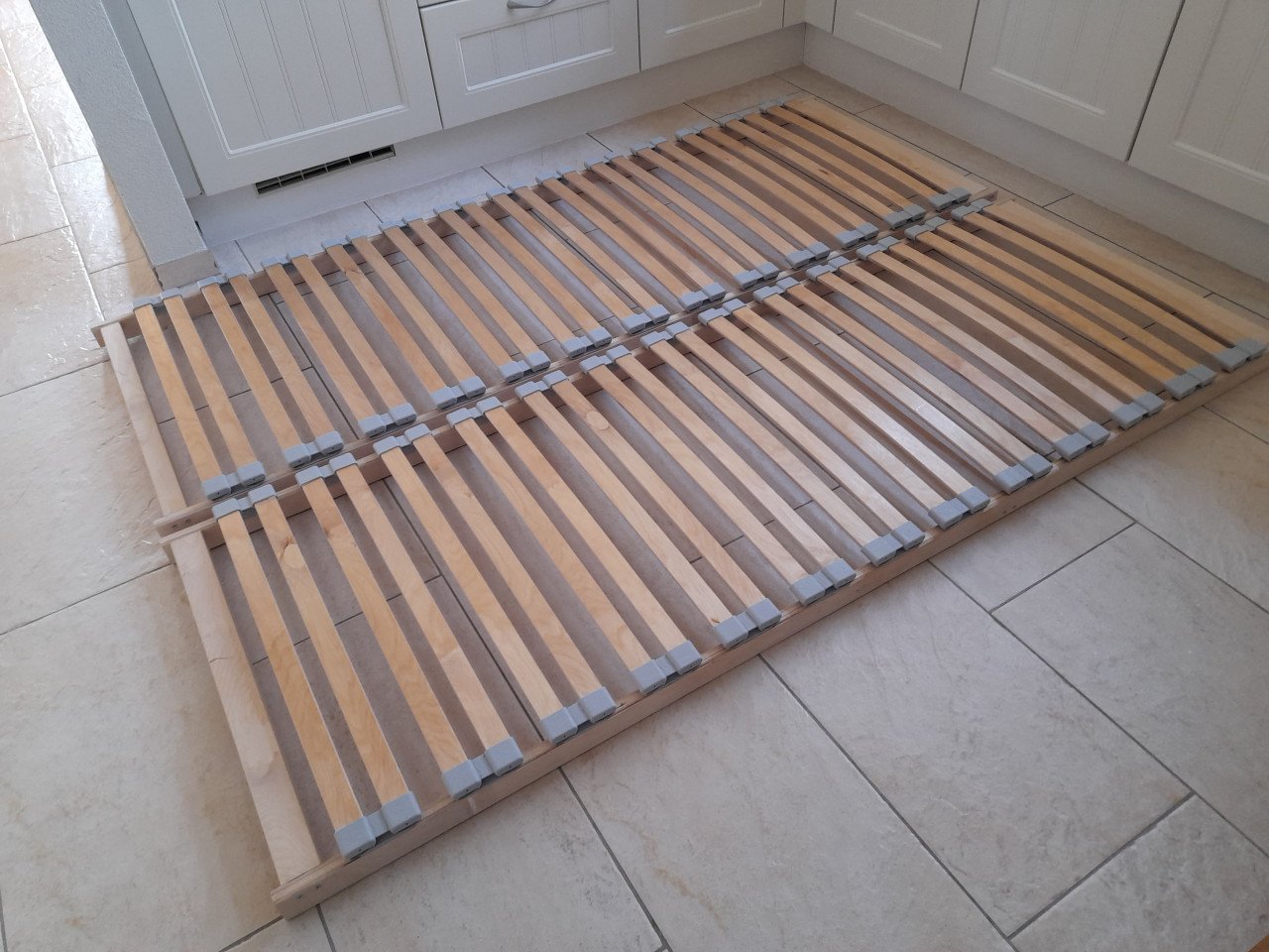 2 x 70 x 200 Lattenbodems ( z.g.a.n.)