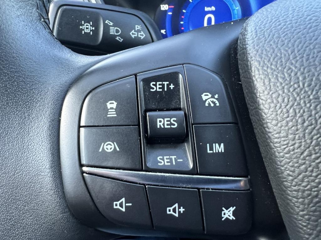 Ford Kuga 2.5 phev e-cvt 225pk titanium , voorruitverwaming , adaptive cc ,