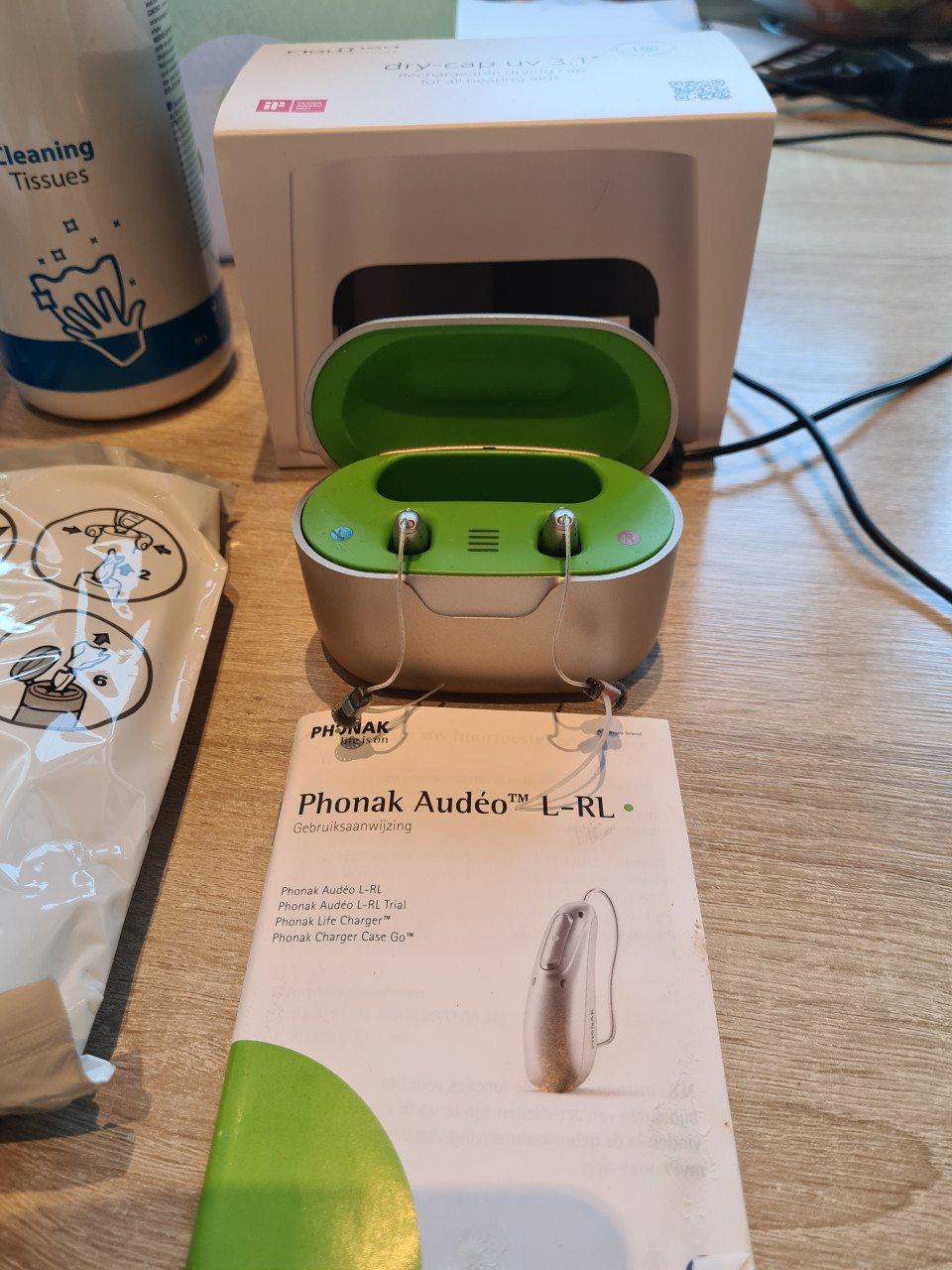 Te koop Phonak Audeo L90-RL hoortoestellen + div. accesoires