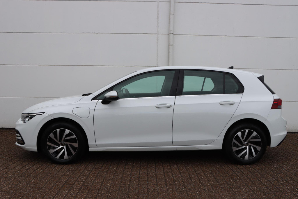 Volkswagen Golf 1.4 ehybrid style 204pk dsg6