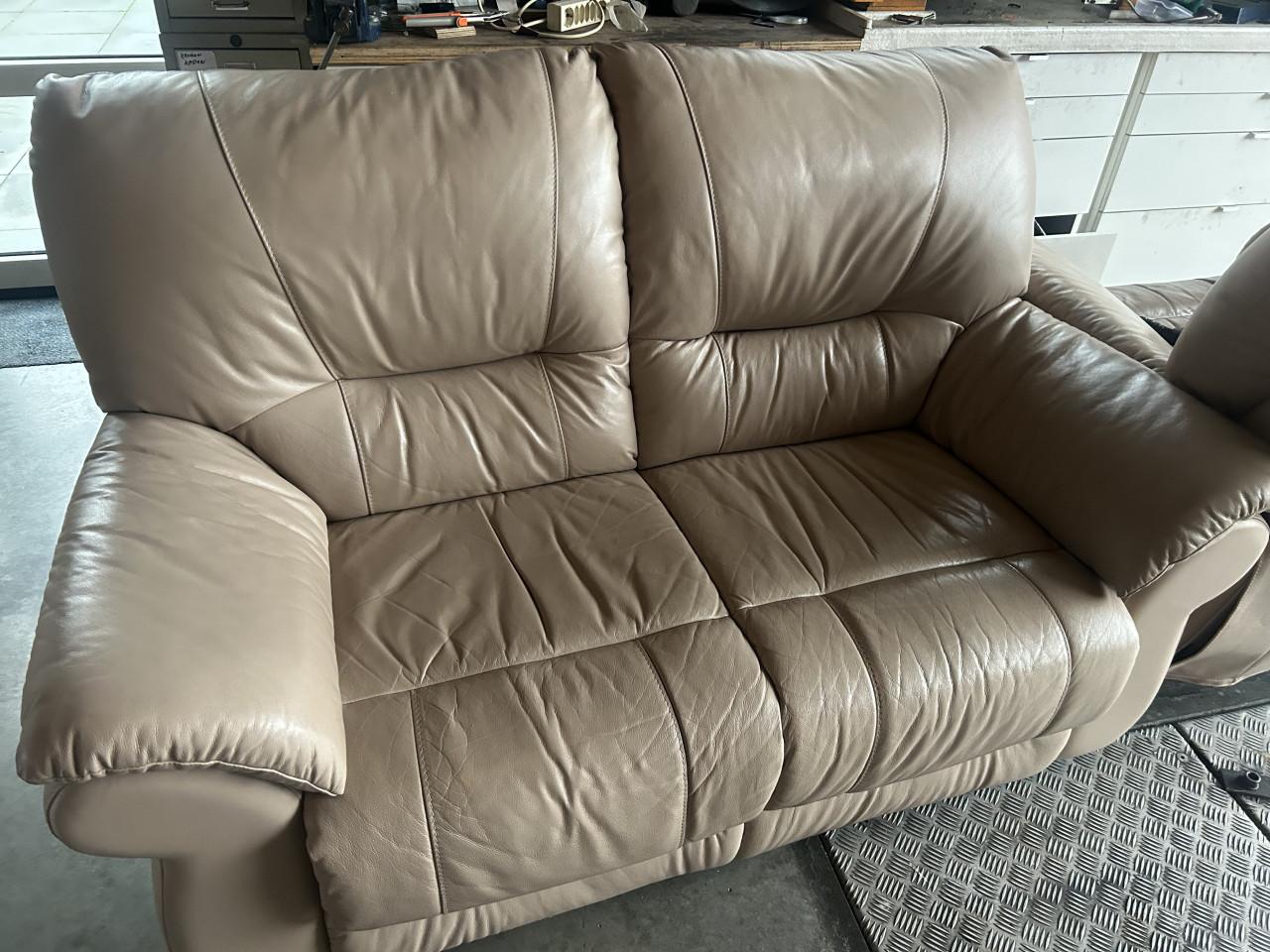 Bank leer 2 zits en relax fauteuil