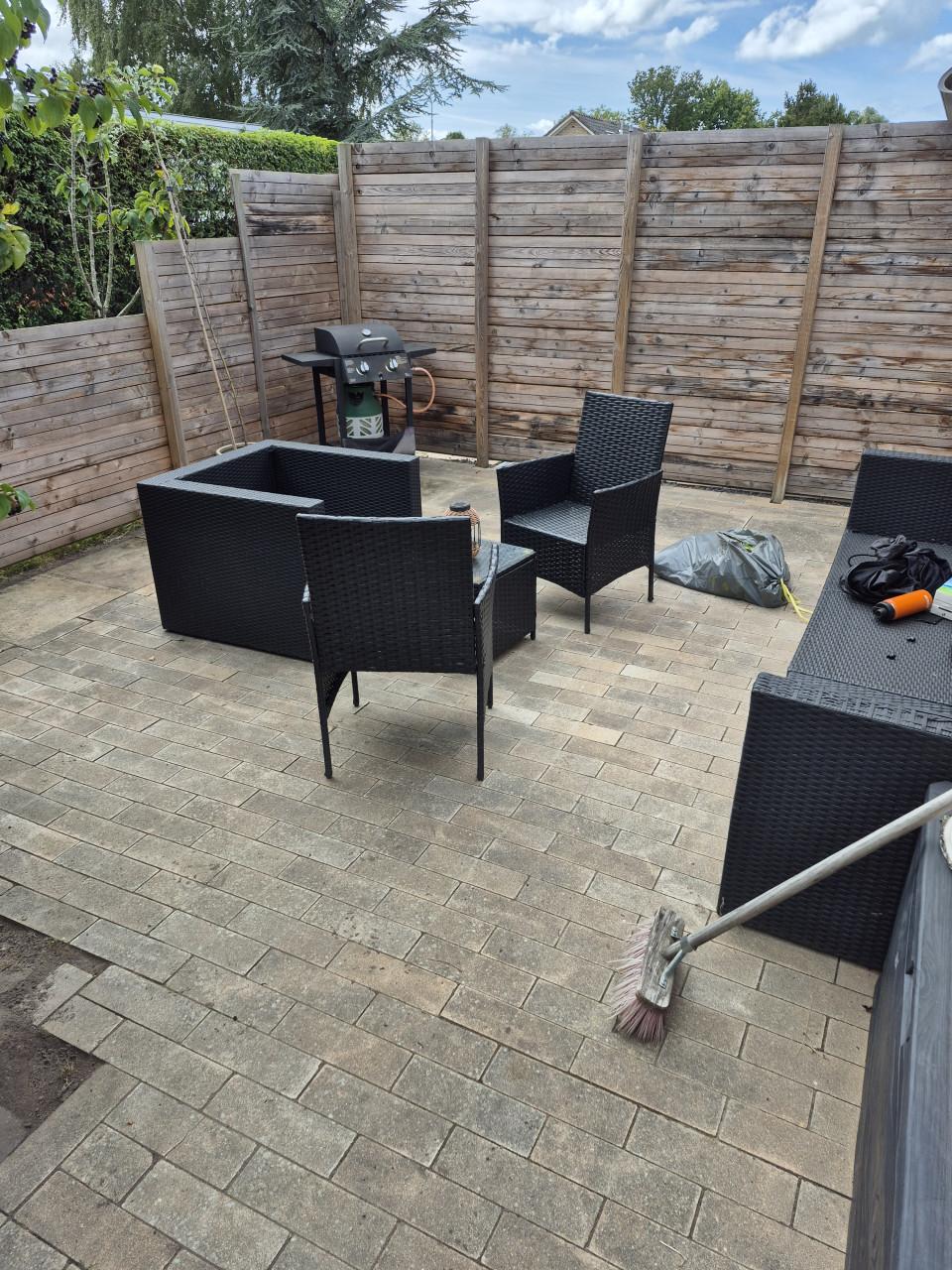 Betaalbare en Betrouwbare tuinman nodig? Beschikbaar!!