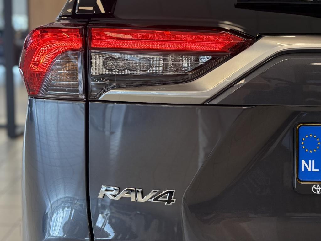Toyota Rav4 2.5 hybrid dynamic