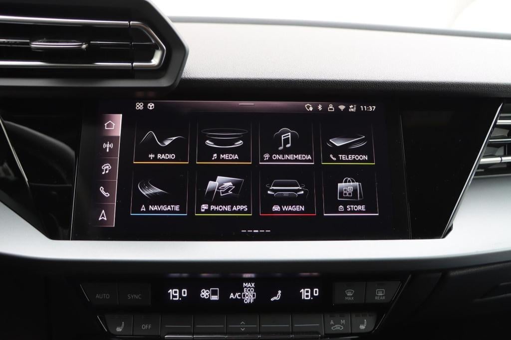 Audi A3 sportback 40 tfsi e s edition 204pk s-tronic