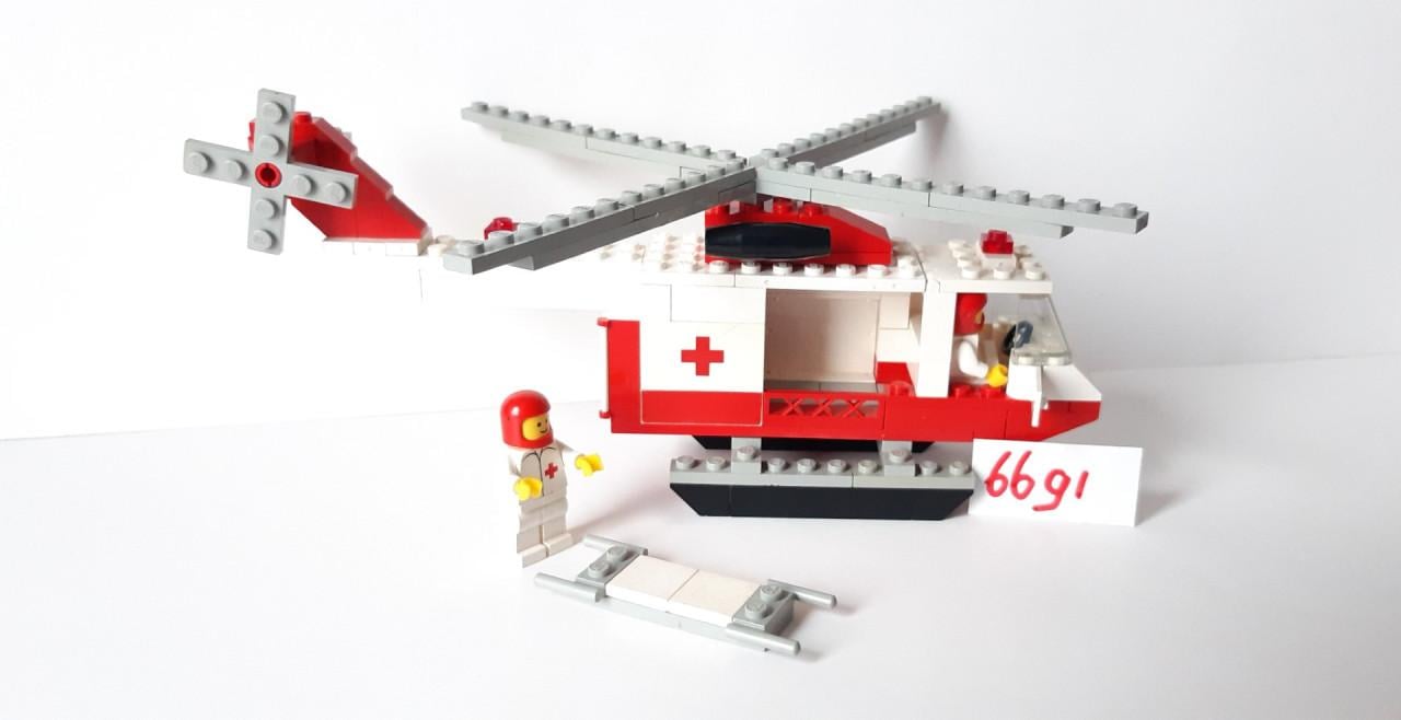 Lego Classic Town 6691: rode kruis helikopter