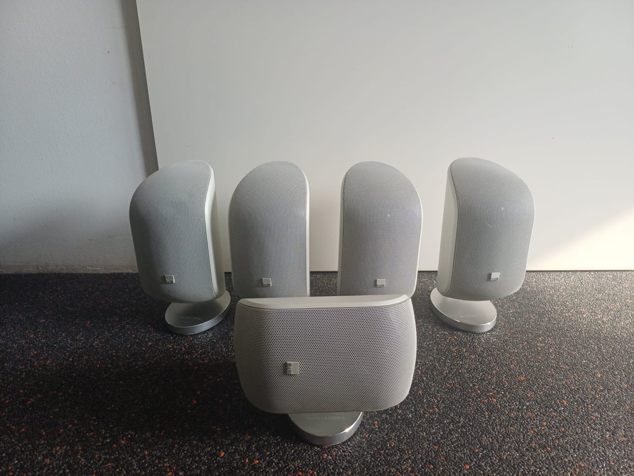 Bowers & Wilkins M1 5 stuks wit