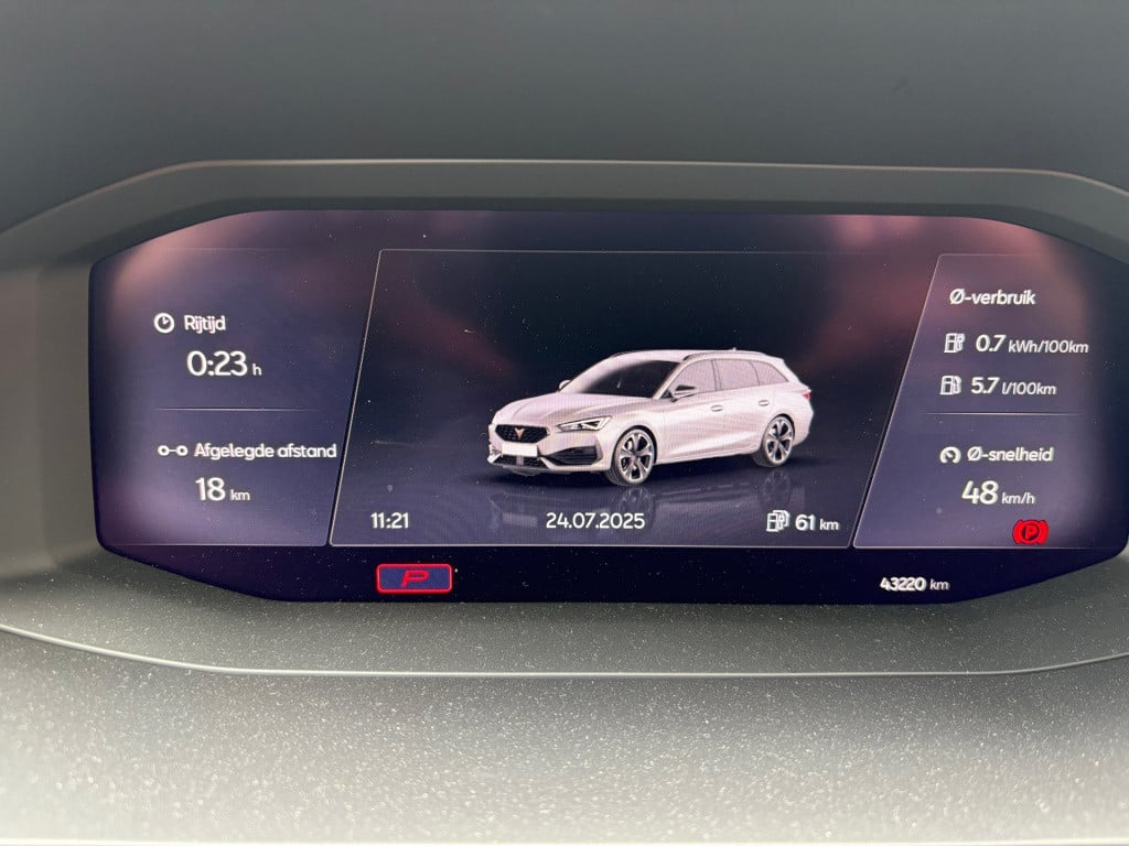 Cupra Leon Sportstourer 1.4 e-hybrid vz copper edition