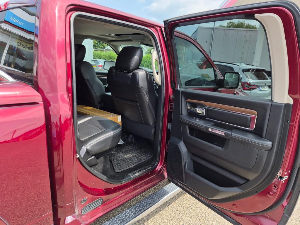 Dodge Ram 1500 5.7 v8 4x4 quad cab 6'4