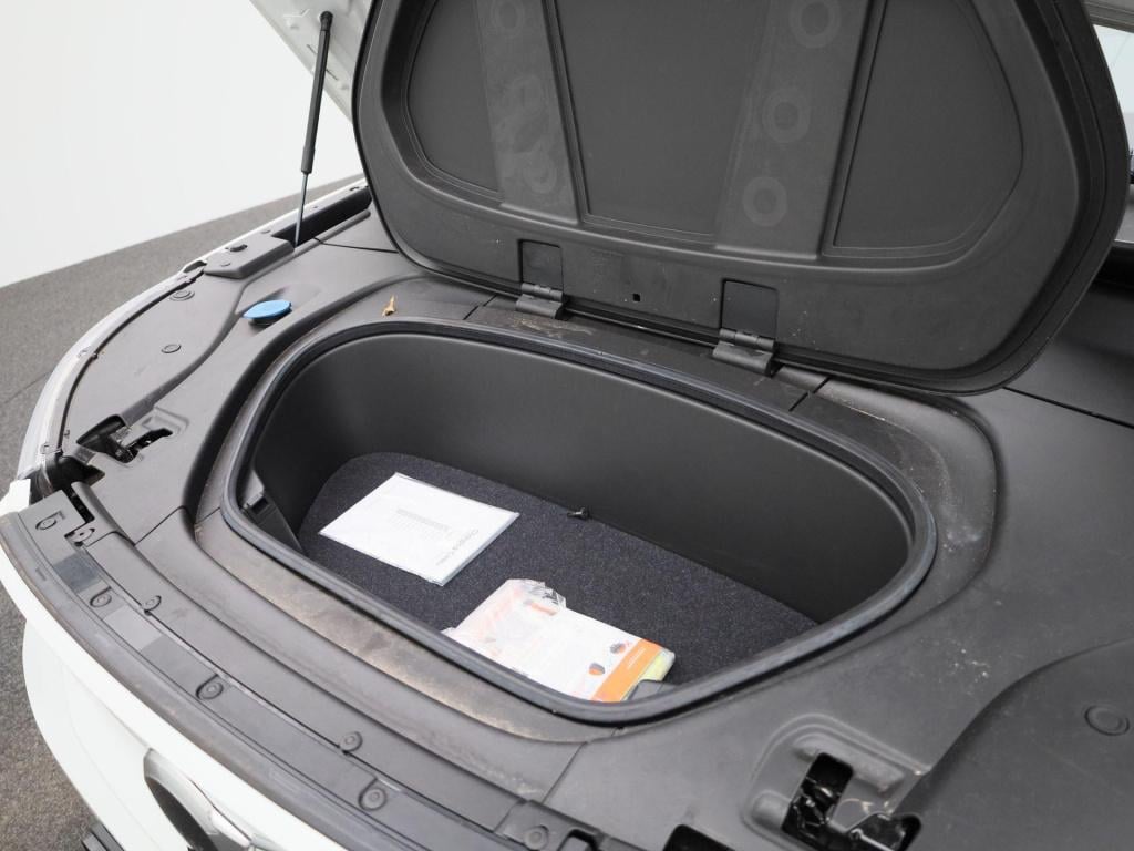 Volvo XC40 recharge p8 awd | automaat | panoramadak | apple carplay / andro