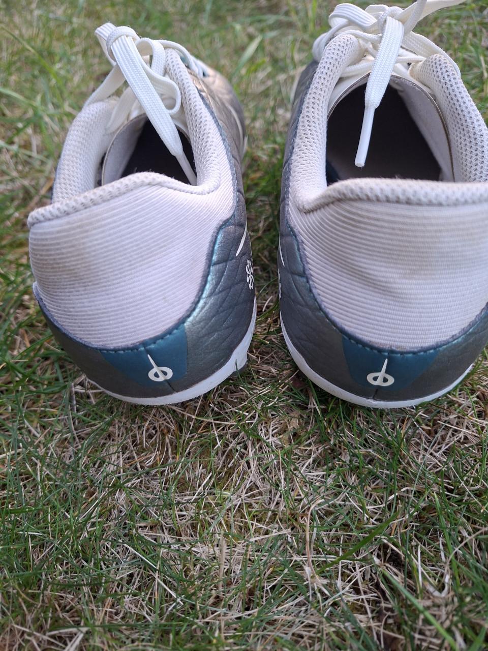 Voetbalschoenen maat 36.5