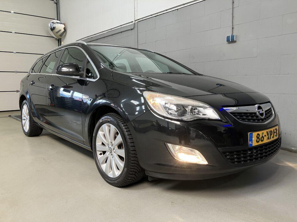 Opel Astra Sports Tourer 1.4 Turbo Sport
