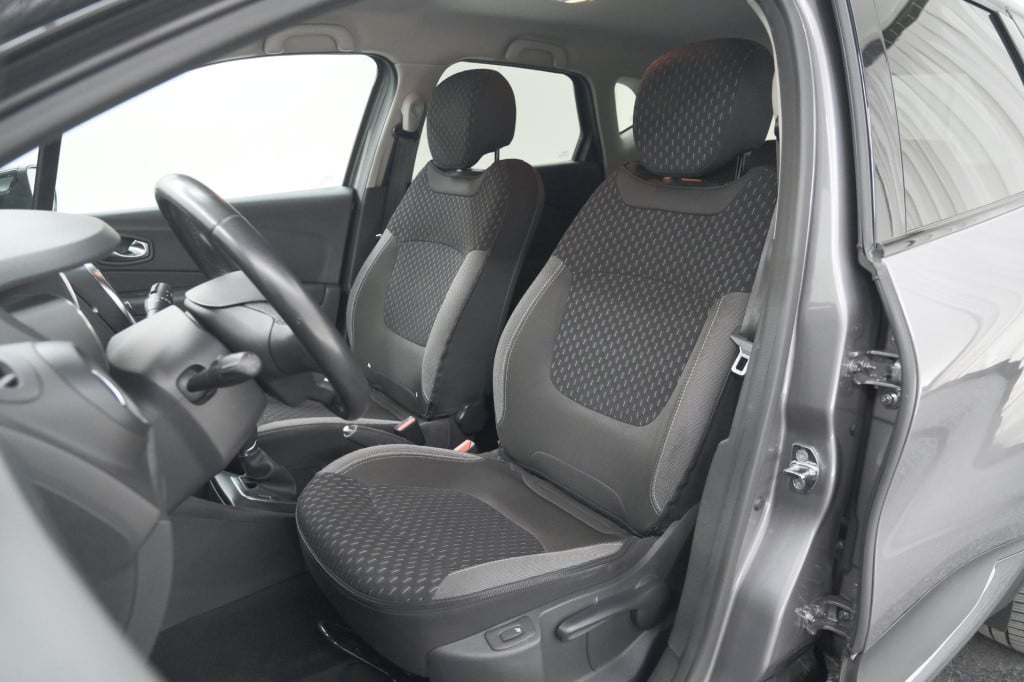 Renault Captur tce 120 intens | camera | dodehoekdetectie | navigatie | sto