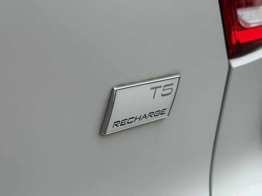 Volvo XC40 t5 262pk recharge ultimate dark| full options !!