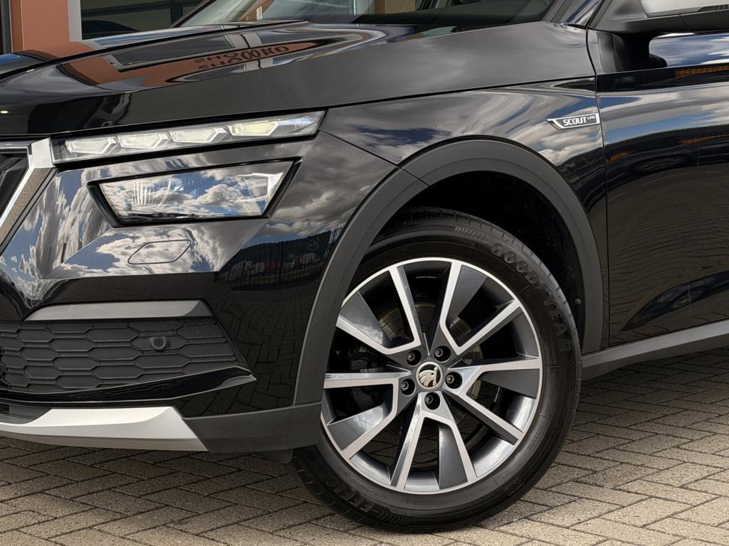 Skoda Kamiq 1.0 tsi scout line | apple carplay | lane assist | stoel/stuur 