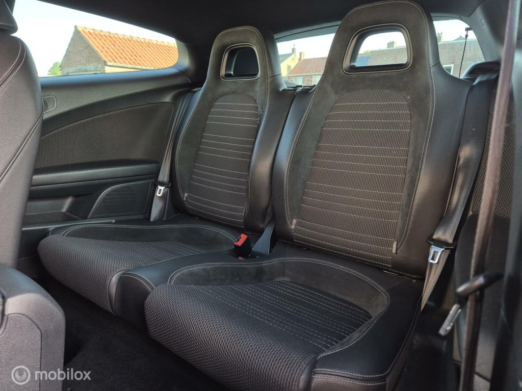 Volkswagen Scirocco 1.4 tsi / stoelverwarming / bose / nieuwe apk