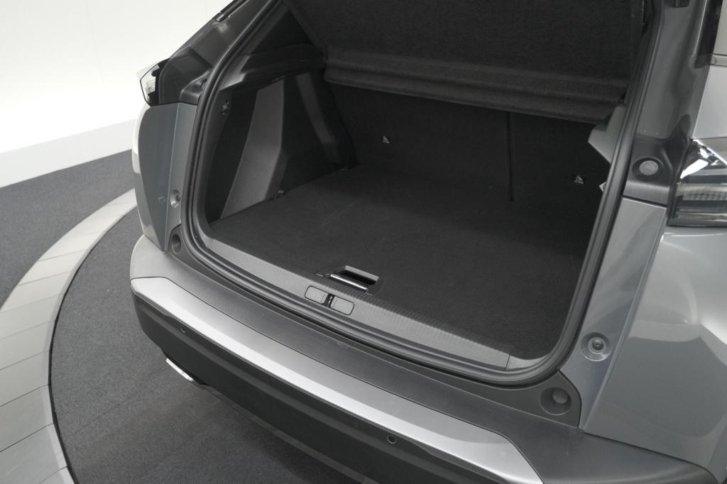 Peugeot 2008 puretech 130 eat8 allure | 360 camera | adaptieve cruise contr