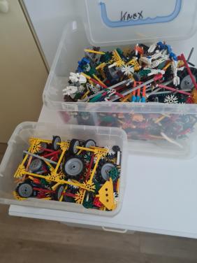 KNEX