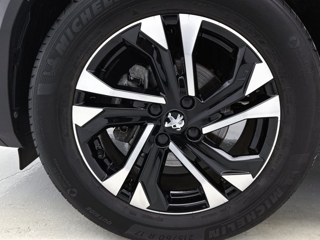 Peugeot 2008 100pk allure | rijklaar | trekhaak | camera achter | keyless s