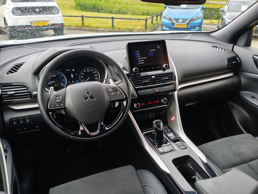 Mitsubishi Eclipse Cross 2.4 phev intense+ | navigatie | camera | stoelverw