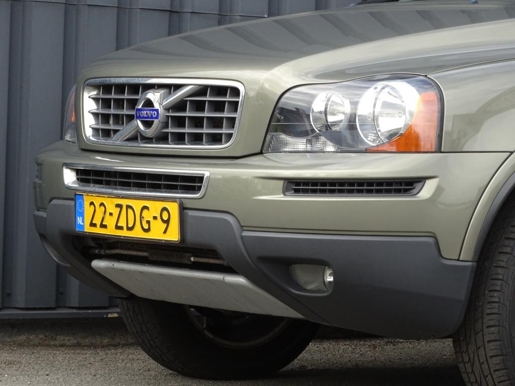 Volvo XC90 2.5 t5 limited edition rhd | 7-zits