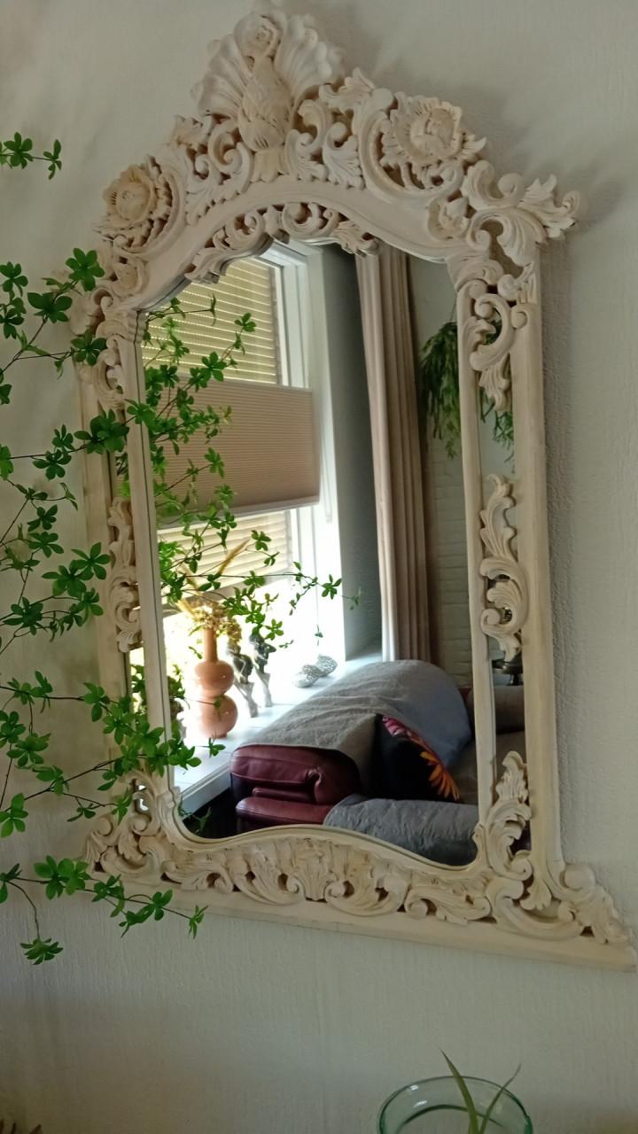 Schitterende Brocante Spiegel!