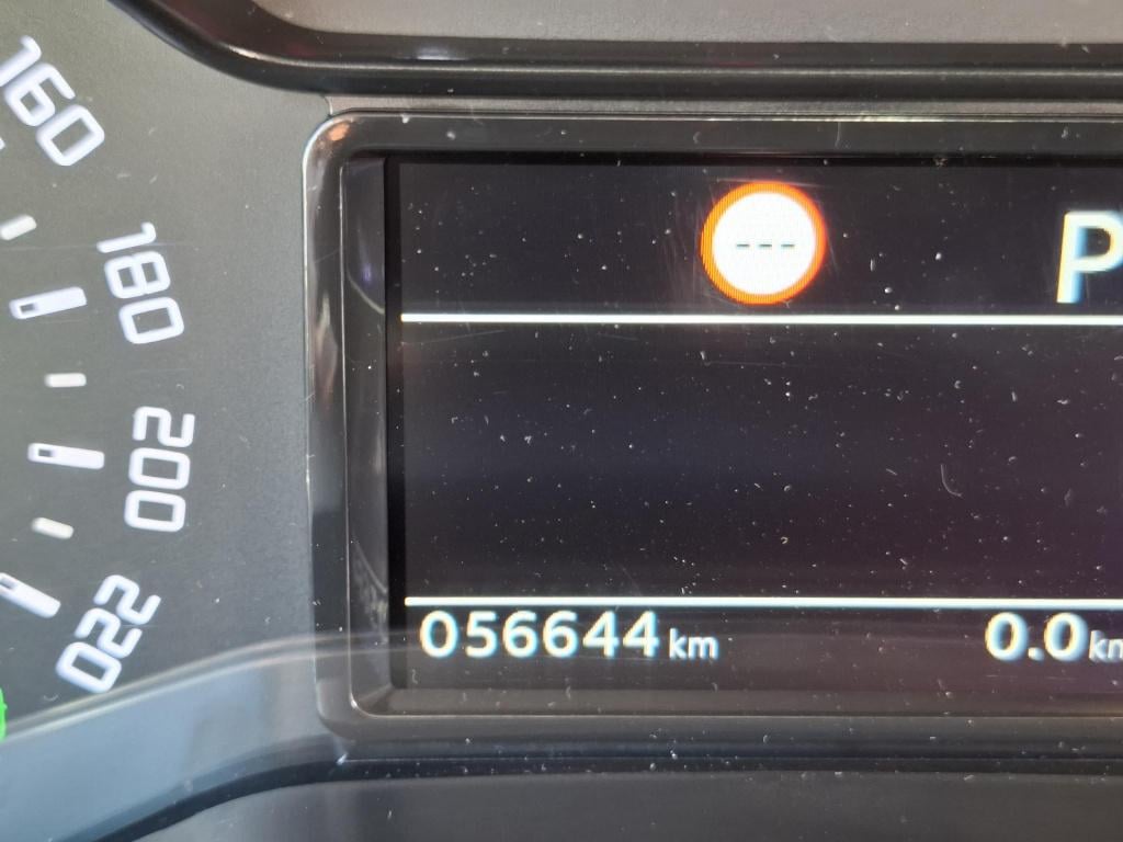 Citroen C3 Aircross suv 110 shine automaat leer/navi/cam