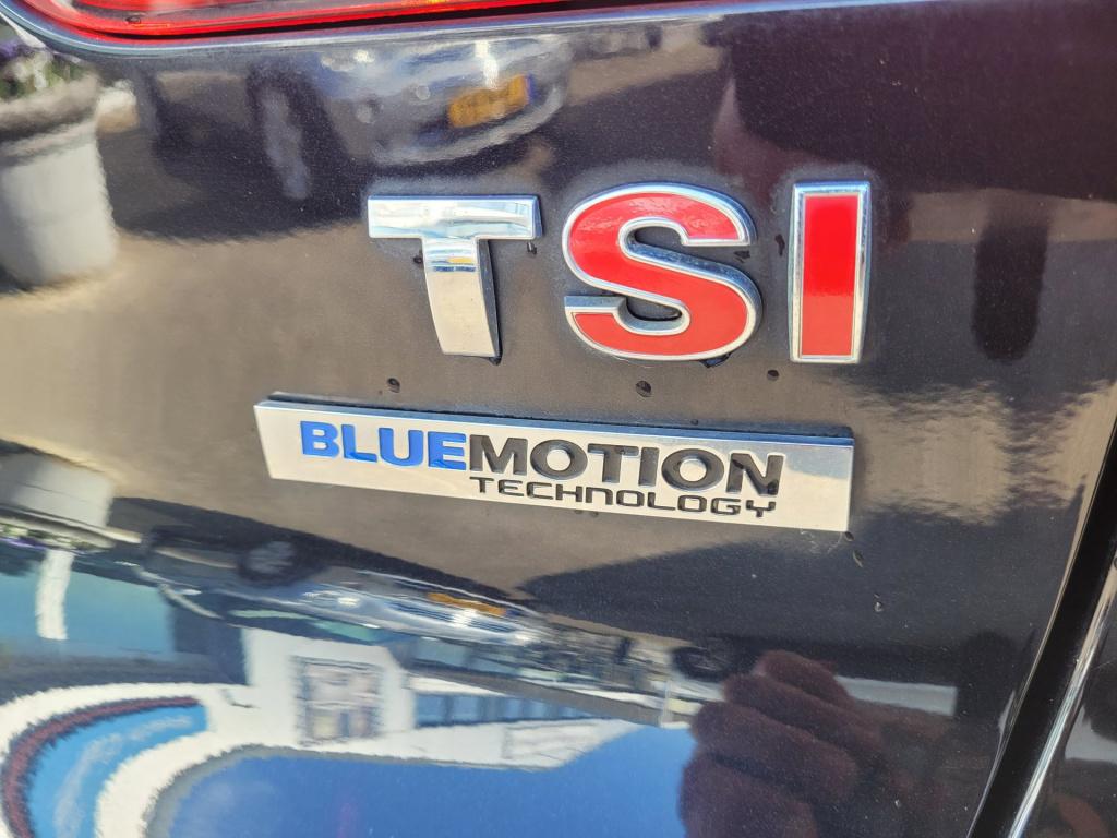 Volkswagen Tiguan 1.4 tsi comfort&design