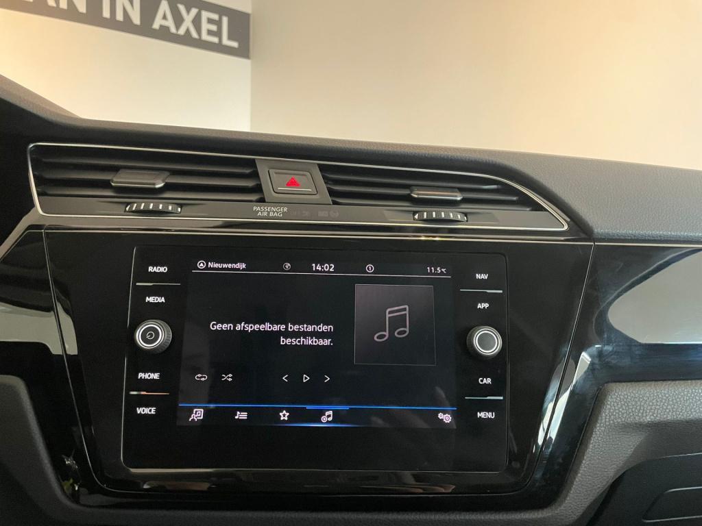 Volkswagen Touran 1.5 tsi highline