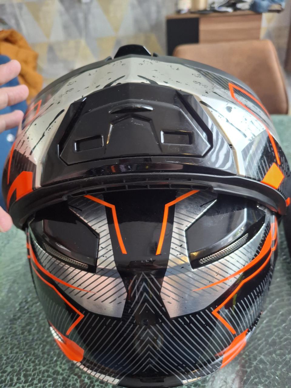 Motor helm ls2
