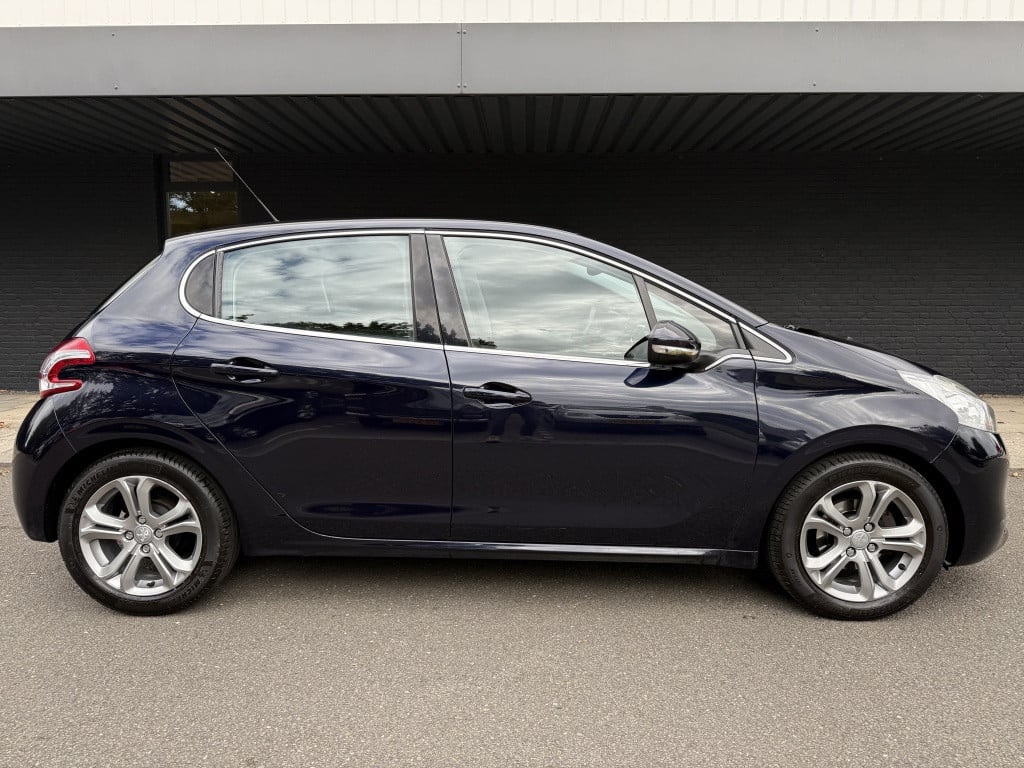 Peugeot 208 1.2 puretech active