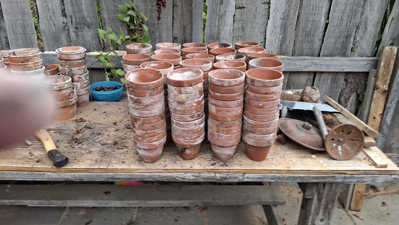 Terra cotta potjes