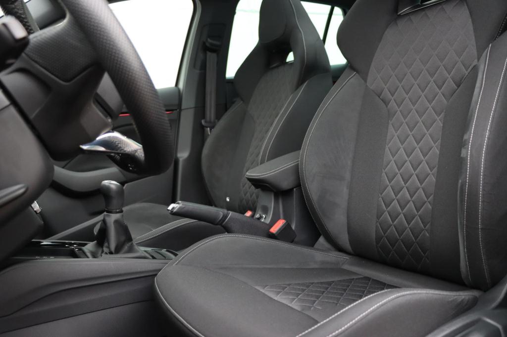 Skoda Scala 1.0 tsi sport business