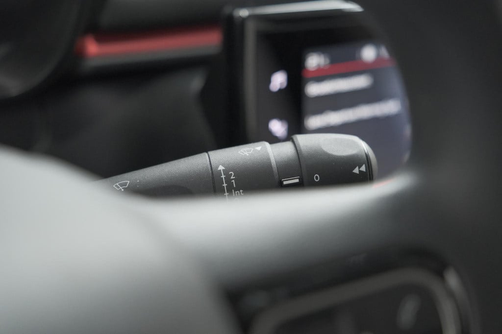 Citroen C3 puretech 82 c-series | parkeersensoren | navigatie | climate con