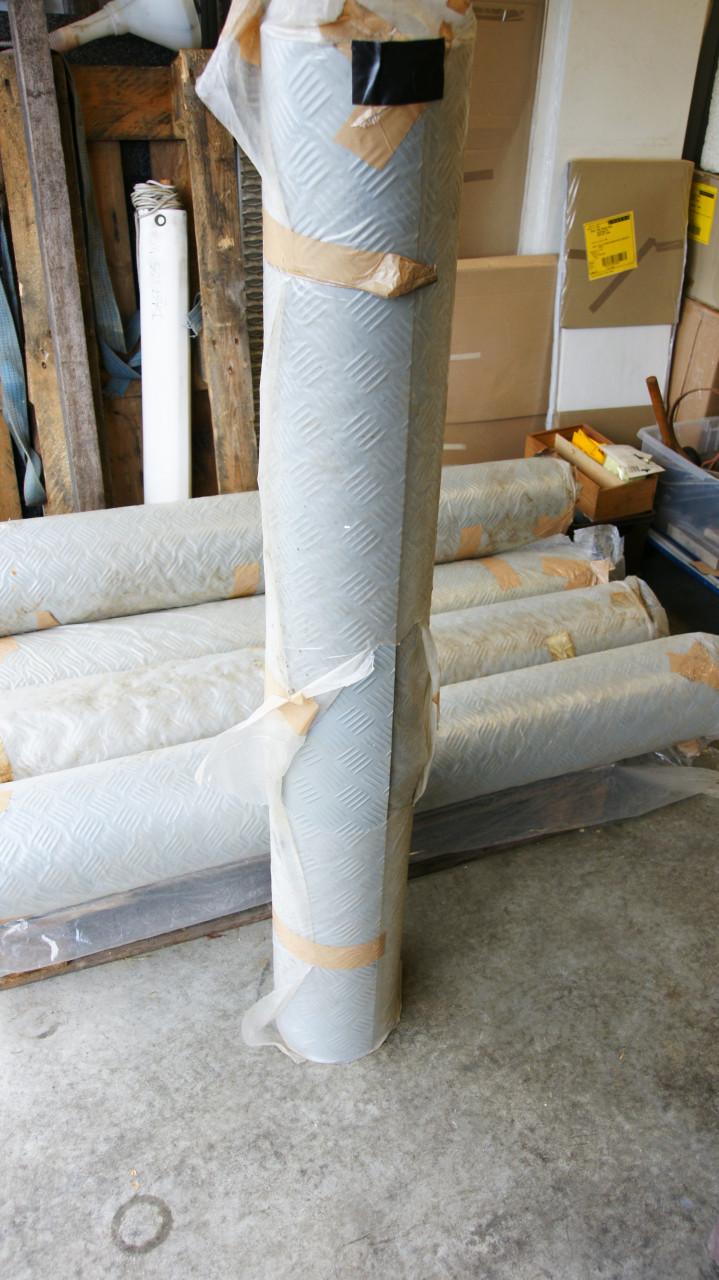 TE KOOP VLOER RUBBER NIEUW !