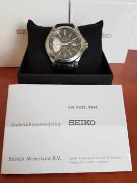 Herenhorloge Seiko kinetic