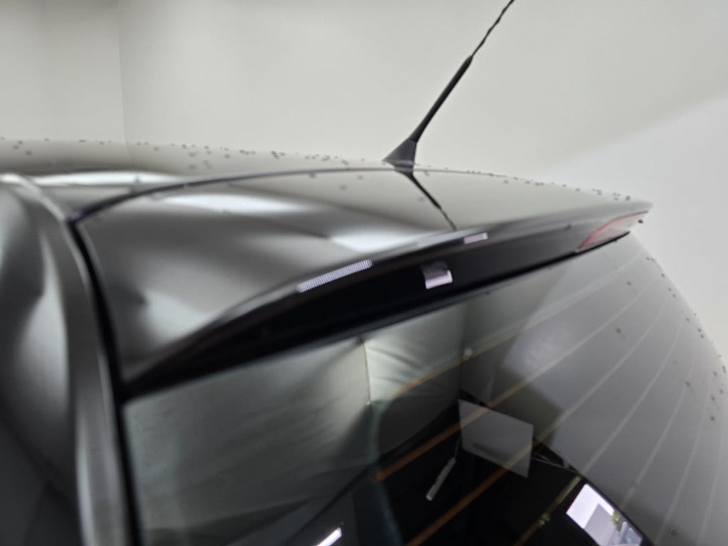 Volkswagen UP! occasion bluemotion met airco en telefoon connecten | tweede