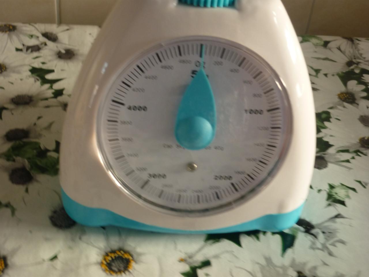 KEUKEN WEEGSCHAAL