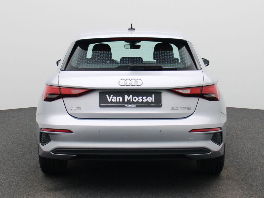 Audi A3 sportback 30 tfsi business edition | automaat | navigatie | apple c