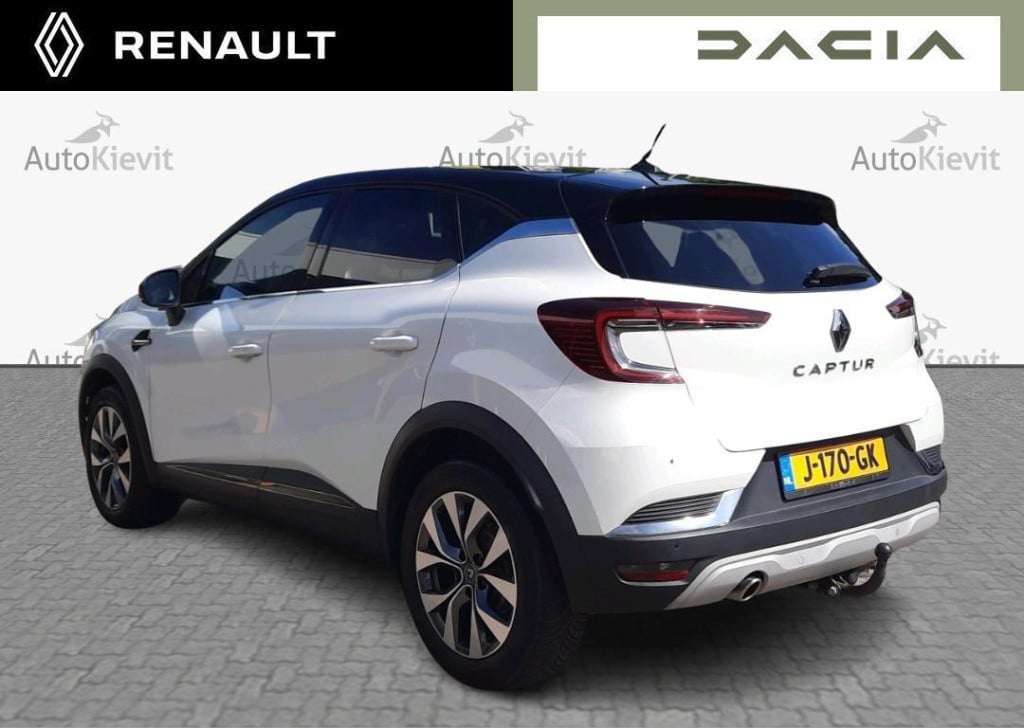 Renault Captur 1.3 tce 130 edc intens - automaat / navigatie